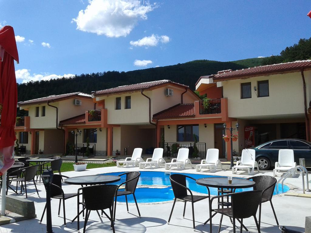Вилла Gledkata Complex Skobelevo  Экстерьер фото